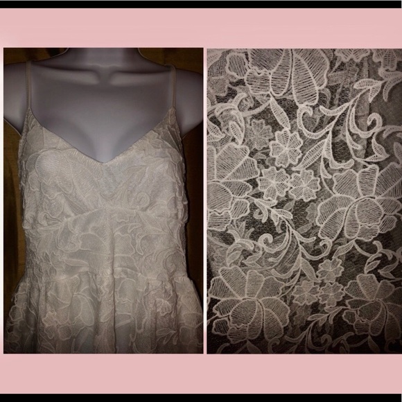 👰🏼💐HP💐👰🏾 1 Left • White Lace Wedding Gown 💐 - Picture 9 of 15